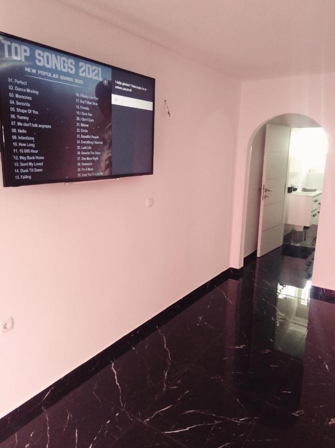 Sunshine Apartments Карлобаг Экстерьер фото